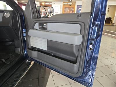 2014 Ford F-150 XLT SUPER CREW 4X4   - Photo 11 - Hamilton, OH 45015