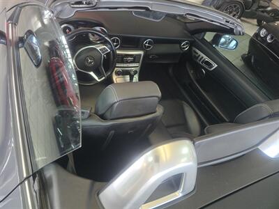 2014 Mercedes-Benz SLK SLK 250 2DR CONVERTIBLE   - Photo 22 - Hamilton, OH 45015