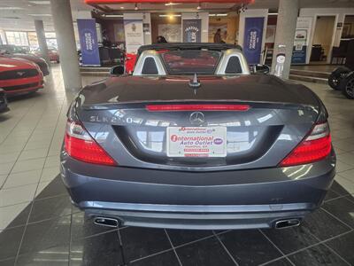2014 Mercedes-Benz SLK SLK 250 2DR CONVERTIBLE   - Photo 5 - Hamilton, OH 45015