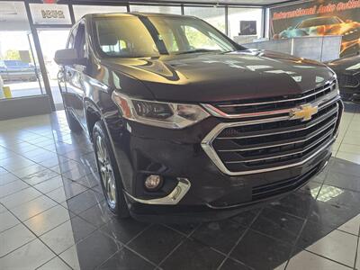 2018 Chevrolet Traverse Premier 4DR SUV   - Photo 3 - Hamilton, OH 45015