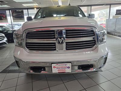 2017 RAM 1500 Big Horn/CREW CAB/HEMI/4X4   - Photo 2 - Hamilton, OH 45015