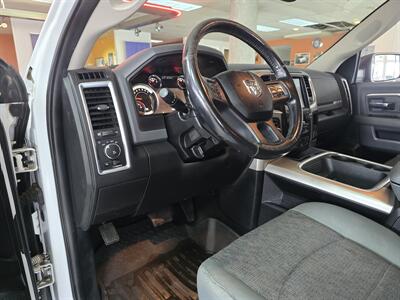 2017 RAM 1500 Big Horn/CREW CAB/HEMI/4X4   - Photo 7 - Hamilton, OH 45015