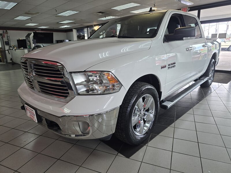 2017 RAM 1500 Big Horn/CREW CAB/HEMI/4X4   - Photo 1 - Hamilton, OH 45015
