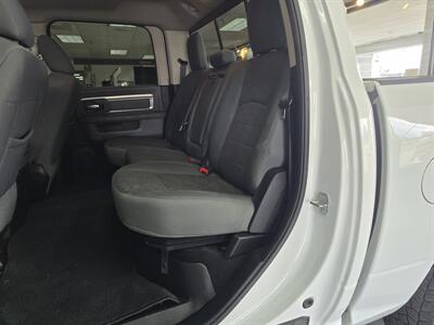 2017 RAM 1500 Big Horn/CREW CAB/HEMI/4X4   - Photo 12 - Hamilton, OH 45015