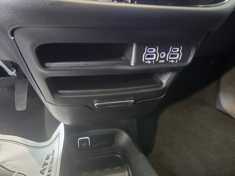2025 Chrysler Pacifica Select 4DR MINI-VAN - Photo 28 - Hamilton, OH 45015