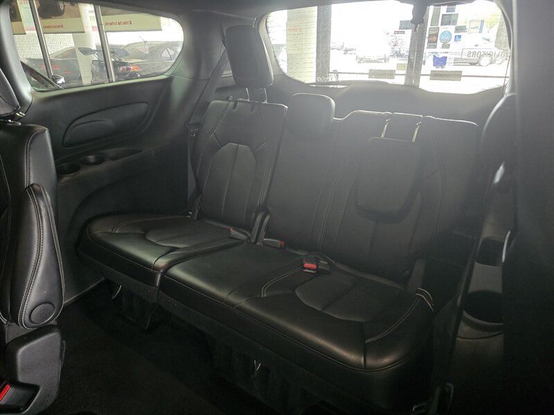 2025 Chrysler Pacifica Select 4DR MINI-VAN - Photo 11 - Hamilton, OH 45015