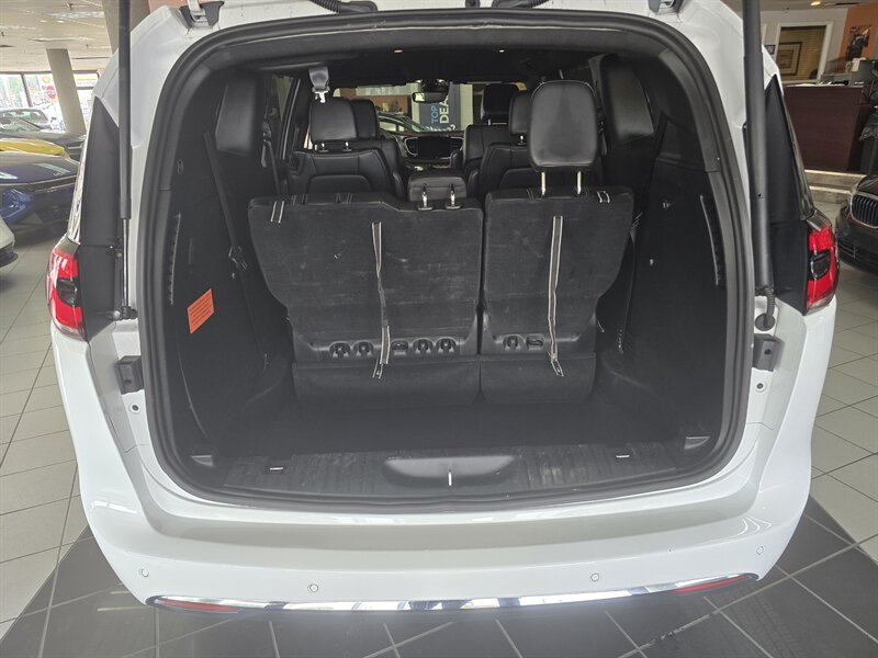 2025 Chrysler Pacifica Select 4DR MINI-VAN - Photo 35 - Hamilton, OH 45015
