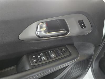 2025 Chrysler Pacifica Select 4DR MINI-VAN - Photo 17 - Hamilton, OH 45015