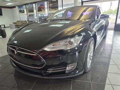 2014 Tesla Model S 60 4DR LIFTBACK/ELECTRIC   - Photo 2 - Hamilton, OH 45015