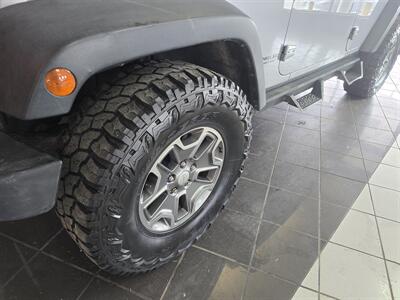 2014 Jeep Wrangler UNLIMITED RUBICON 4DR SUV 4X4   - Photo 32 - Hamilton, OH 45015