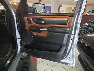 2022 RAM 1500 Limited Longhorn 4DR CREW CAB 4X4   - Photo 13 - Hamilton, OH 45015