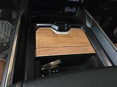 2022 RAM 1500 Limited Longhorn 4DR CREW CAB 4X4   - Photo 32 - Hamilton, OH 45015