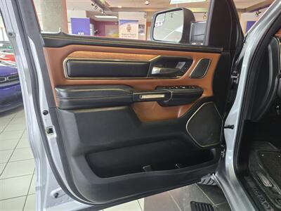 2022 RAM 1500 Limited Longhorn 4DR CREW CAB 4X4   - Photo 8 - Hamilton, OH 45015