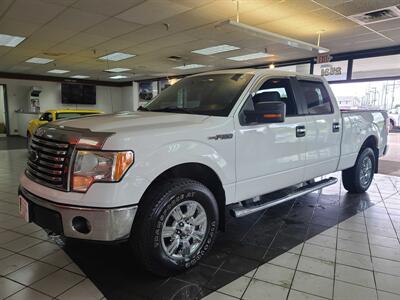 2012 Ford F-150 XLT SUPER CREW 4X4/XTR   - Photo 2 - Hamilton, OH 45015