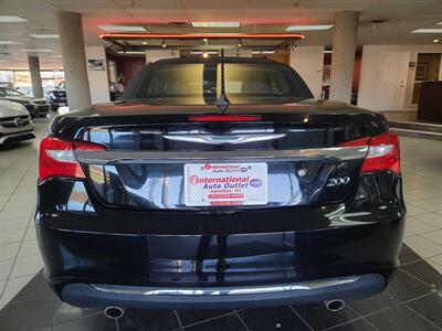 2011 Chrysler 200 Series Limited   - Photo 6 - Hamilton, OH 45015