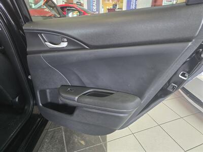 2017 Honda Civic LX 4DR SEDAN   - Photo 15 - Hamilton, OH 45015