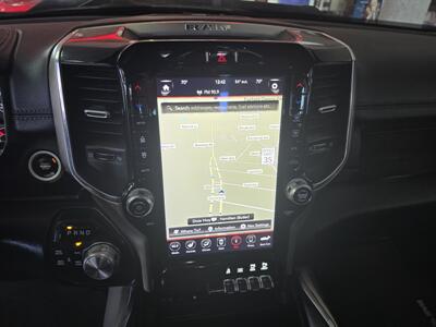 2019 RAM 1500 Laramie CREW CAB 4X4   - Photo 23 - Hamilton, OH 45015