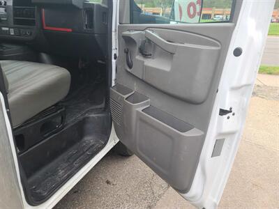 2018 GMC Savana 3500 177 IN WB CUTAWAY CHASSISW/1WT   - Photo 10 - Hamilton, OH 45015