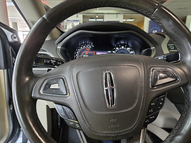 2020 Lincoln MKZ/Zephyr Reserve 4DR SEDAN - Photo 29 - Hamilton, OH 45015