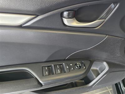 2019 Honda Civic LX 4DR HATCHBACK   - Photo 17 - Hamilton, OH 45015