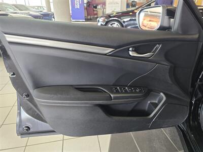 2019 Honda Civic LX 4DR HATCHBACK   - Photo 7 - Hamilton, OH 45015