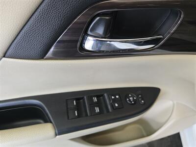 2016 Honda Accord EX   - Photo 17 - Hamilton, OH 45015