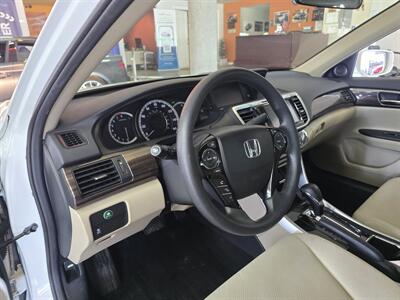 2016 Honda Accord EX   - Photo 8 - Hamilton, OH 45015