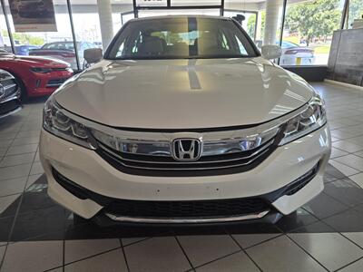 2016 Honda Accord EX   - Photo 2 - Hamilton, OH 45015