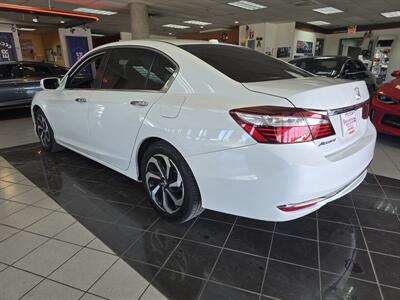 2016 Honda Accord EX   - Photo 6 - Hamilton, OH 45015