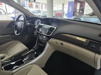 2016 Honda Accord EX   - Photo 13 - Hamilton, OH 45015