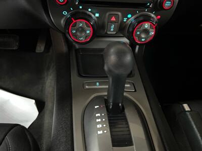 2015 Chevrolet Camaro LS   - Photo 16 - Hamilton, OH 45015