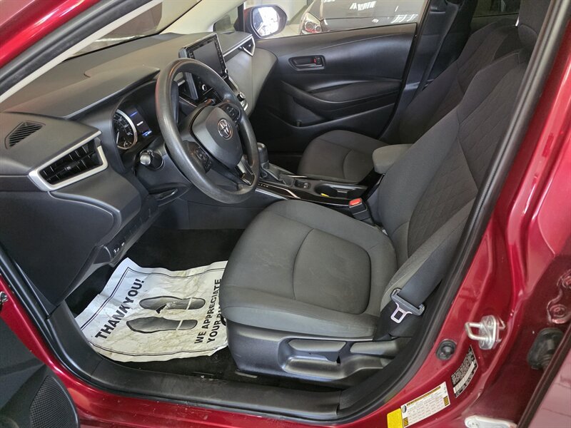 2022 Toyota Corolla LE - Photo 9 - Hamilton, OH 45015