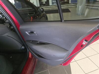 2022 Toyota Corolla LE - Photo 18 - Hamilton, OH 45015