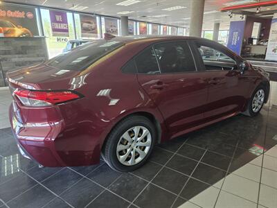 2022 Toyota Corolla LE - Photo 5 - Hamilton, OH 45015