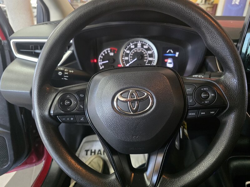 2022 Toyota Corolla LE - Photo 21 - Hamilton, OH 45015