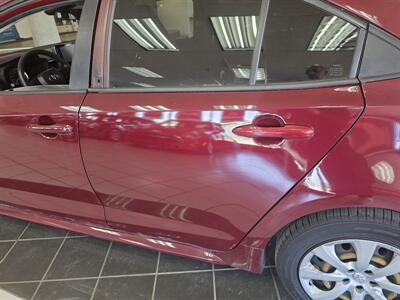 2022 Toyota Corolla LE - Photo 34 - Hamilton, OH 45015