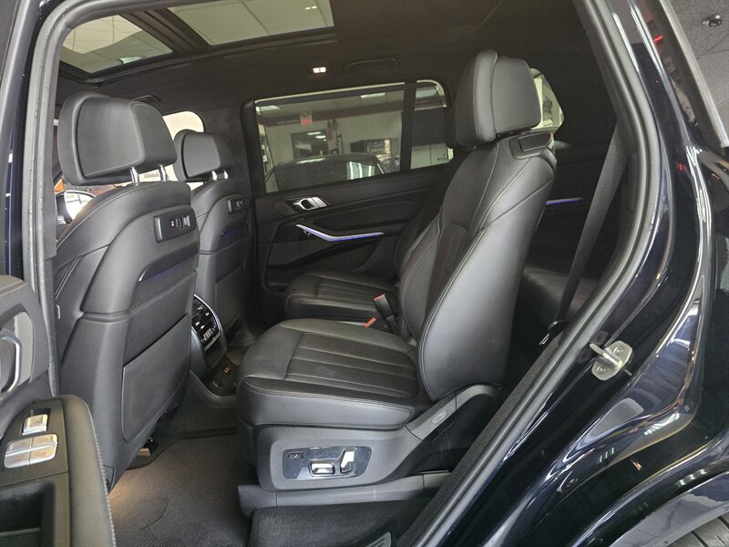 2020 BMW X7 M50i 4DR SPORT ACTIVITY AWD - Photo 12 - Hamilton, OH 45015