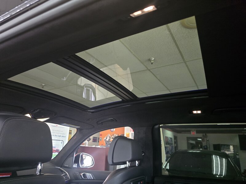 2020 BMW X7 M50i 4DR SPORT ACTIVITY AWD - Photo 14 - Hamilton, OH 45015