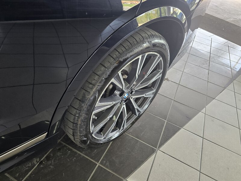2020 BMW X7 M50i 4DR SPORT ACTIVITY AWD - Photo 53 - Hamilton, OH 45015