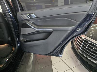 2020 BMW X7 M50i 4DR SPORT ACTIVITY AWD - Photo 18 - Hamilton, OH 45015