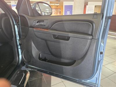 2011 Chevrolet Silverado 1500 LTZ   - Photo 12 - Hamilton, OH 45015