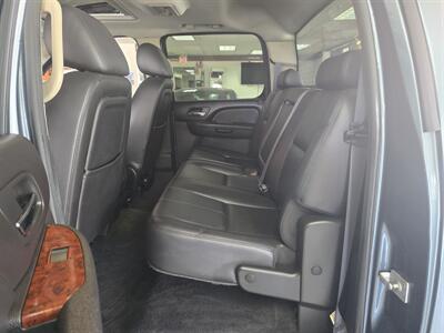 2011 Chevrolet Silverado 1500 LTZ   - Photo 11 - Hamilton, OH 45015