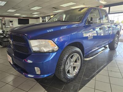 2015 RAM 1500 Express 4DR QUAD CAB 4X4   - Photo 1 - Hamilton, OH 45015