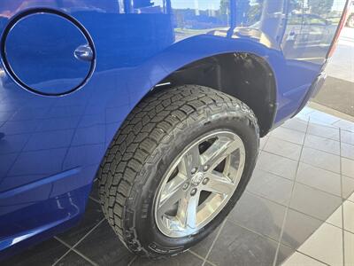 2015 RAM 1500 Express 4DR QUAD CAB 4X4   - Photo 29 - Hamilton, OH 45015