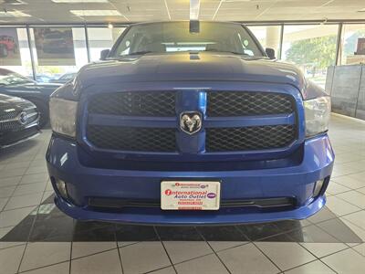 2015 RAM 1500 Express 4DR QUAD CAB 4X4   - Photo 2 - Hamilton, OH 45015