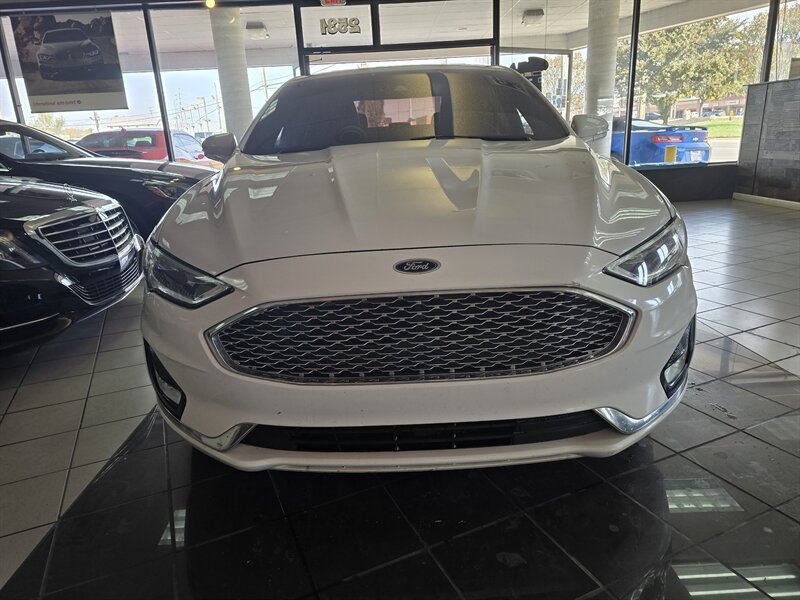 2020 Ford Fusion Titanium 4DR SEDAN AWD - Photo 2 - Hamilton, OH 45015