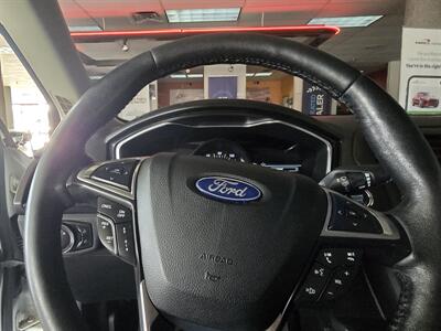 2020 Ford Fusion Titanium 4DR SEDAN AWD - Photo 33 - Hamilton, OH 45015