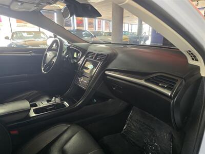2020 Ford Fusion Titanium 4DR SEDAN AWD - Photo 11 - Hamilton, OH 45015