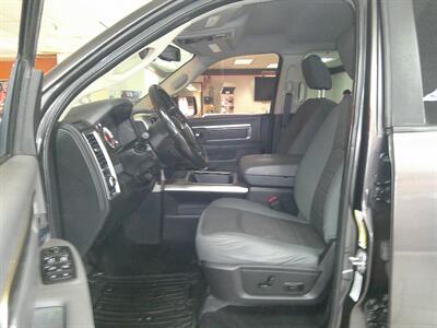 2016 RAM 1500 Big Horn/CREW CAB/HEMI/4X4   - Photo 9 - Hamilton, OH 45015