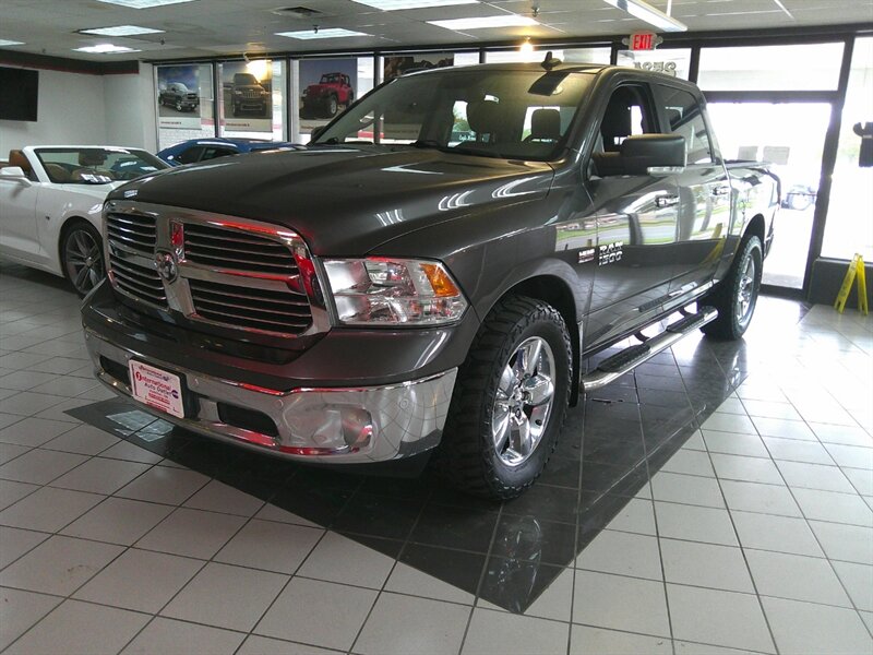 2016 RAM 1500 Big Horn/CREW CAB/HEMI/4X4   - Photo 1 - Hamilton, OH 45015